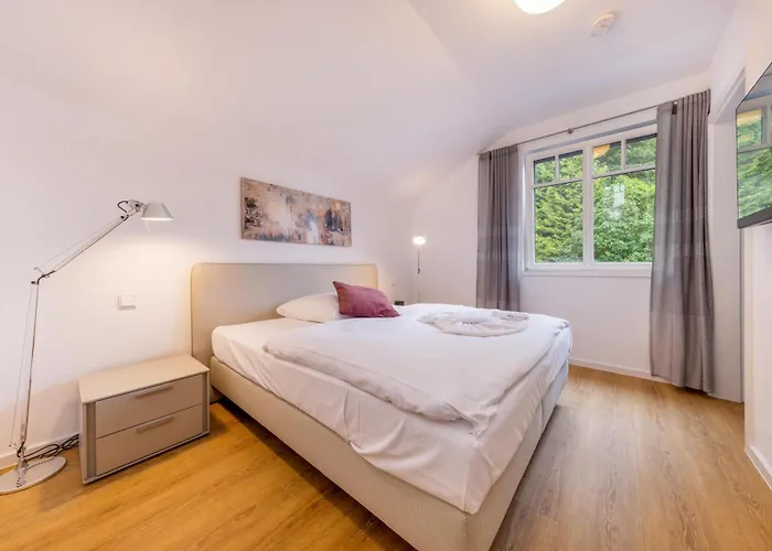 Beatrice 12 In * Binz